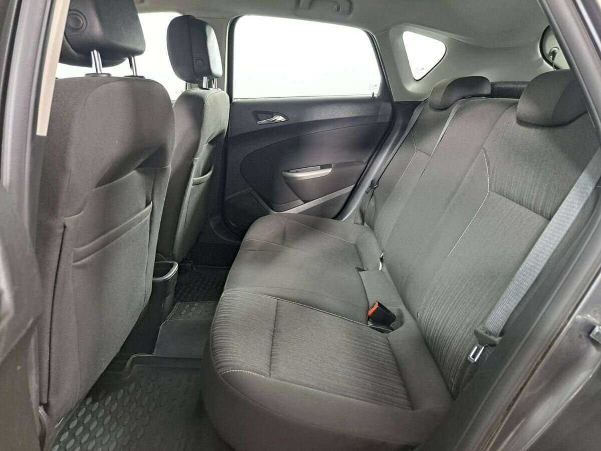 Opel Astra, 2011 Фото №9