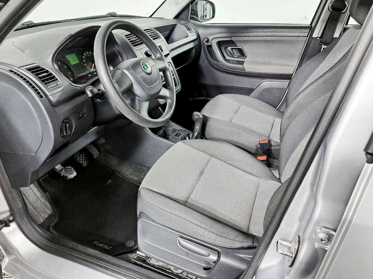 Skoda Fabia, 2011 Фото №14