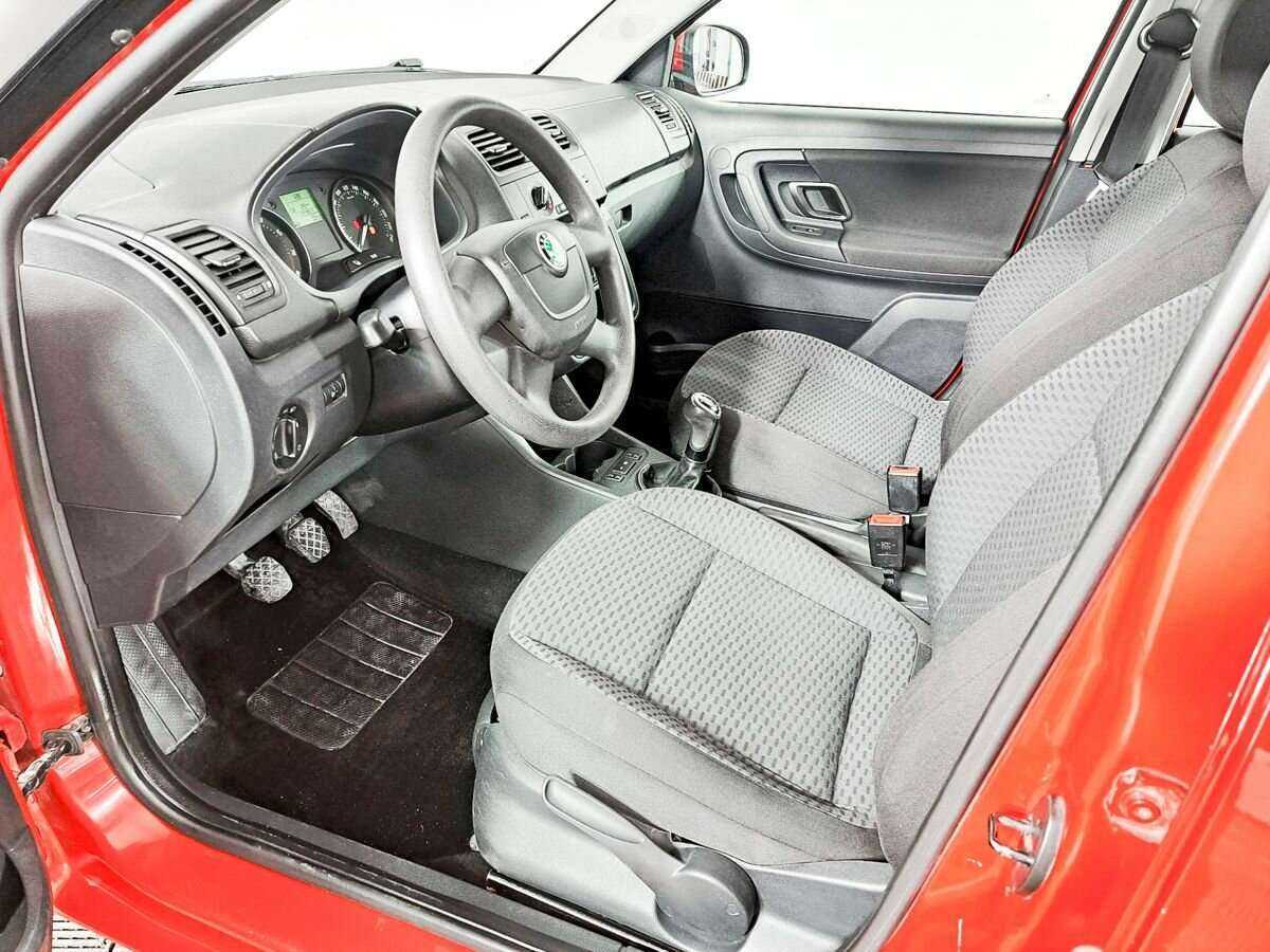 Skoda Fabia, 2010 Фото №14