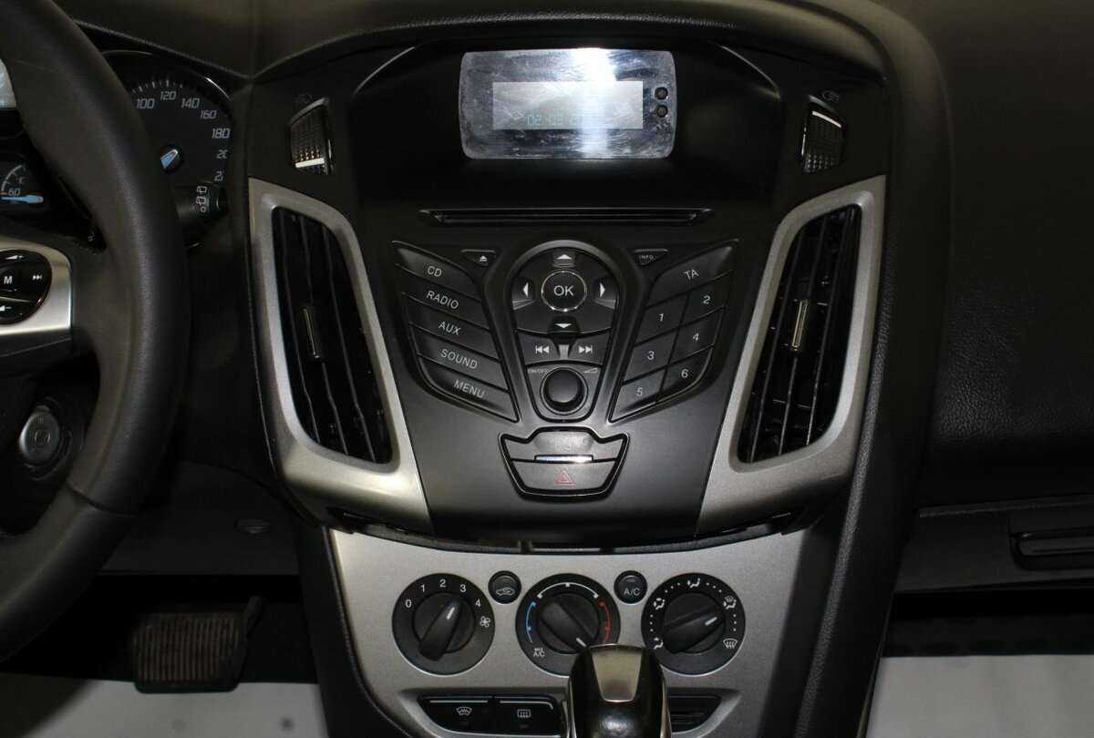 Ford Focus, 2014 Фото №12