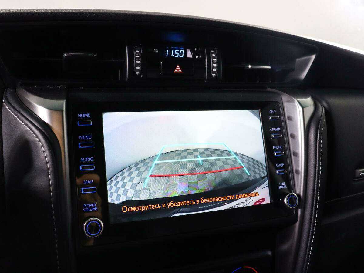 Toyota Fortuner, 2021 Фото №14