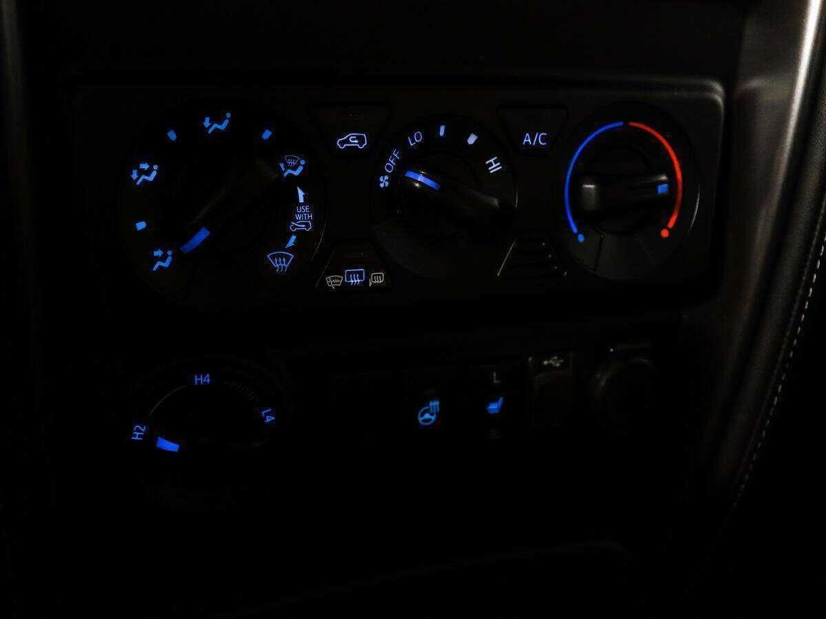 Toyota Fortuner, 2021 Фото №15