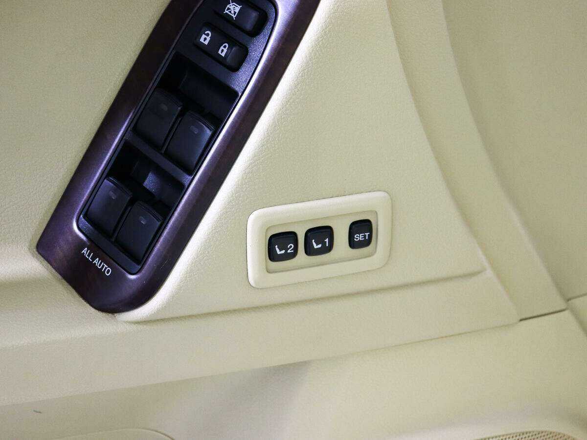 Toyota Land Cruiser Prado, 2015 Фото №18