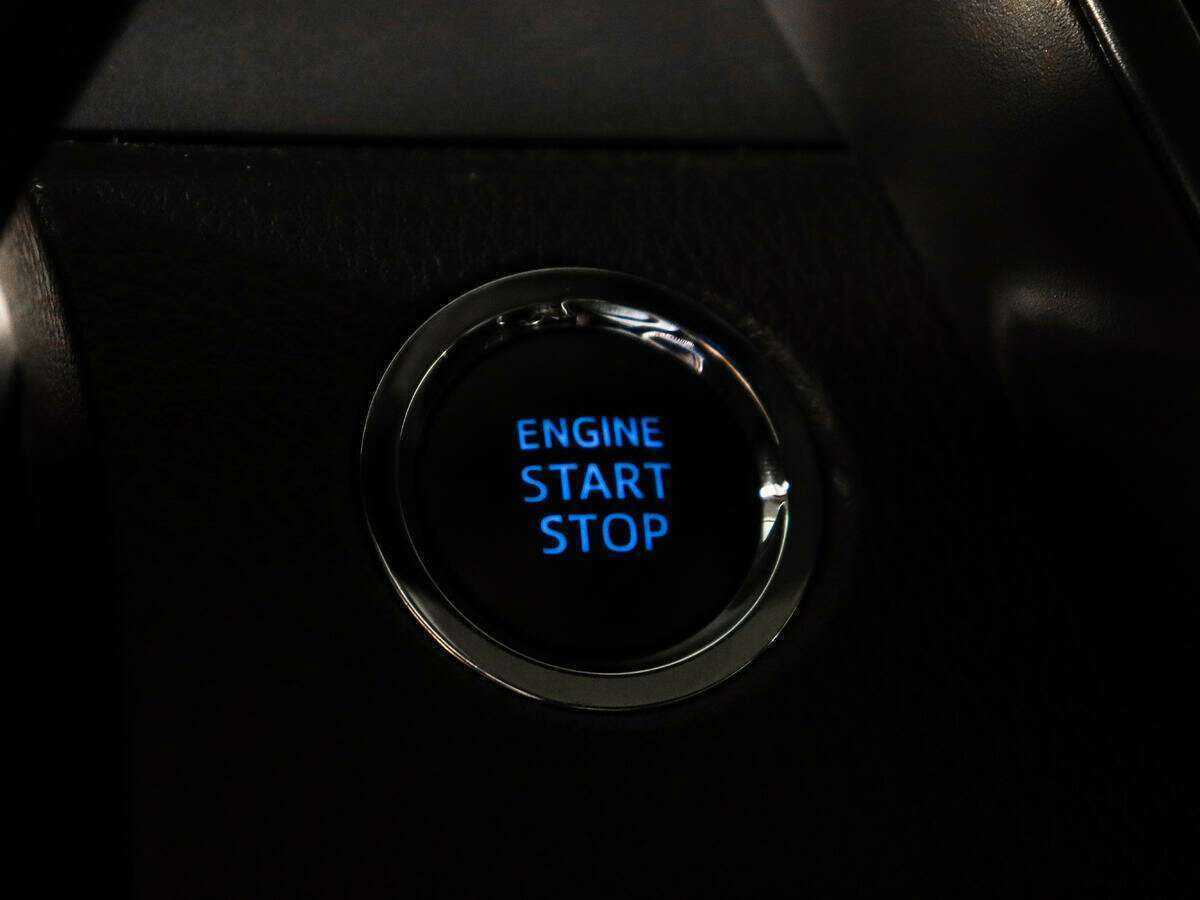 Toyota Camry, 2022 Фото №16