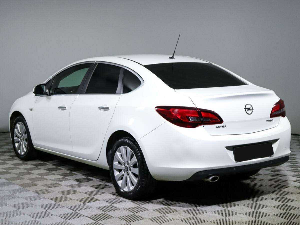 Opel Astra, 2013 Фото №7