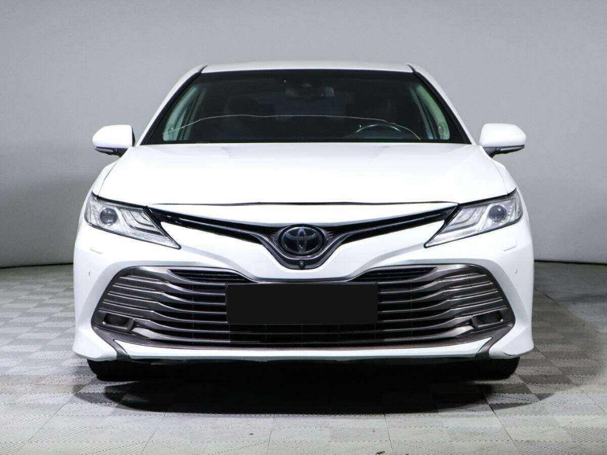 Toyota Camry, 2019 - 101 610 км. | Фото №2