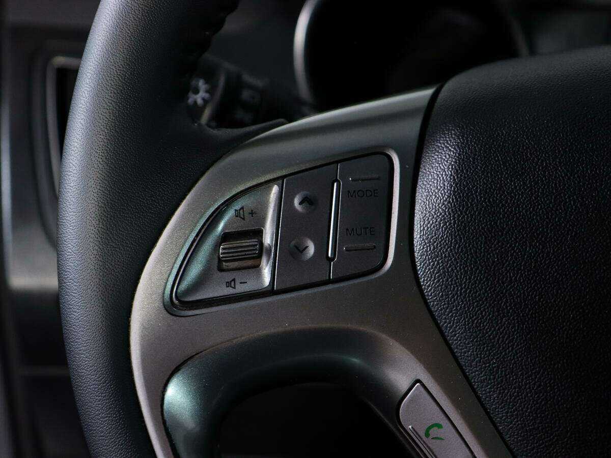 Hyundai ix35, 2011 Фото №21