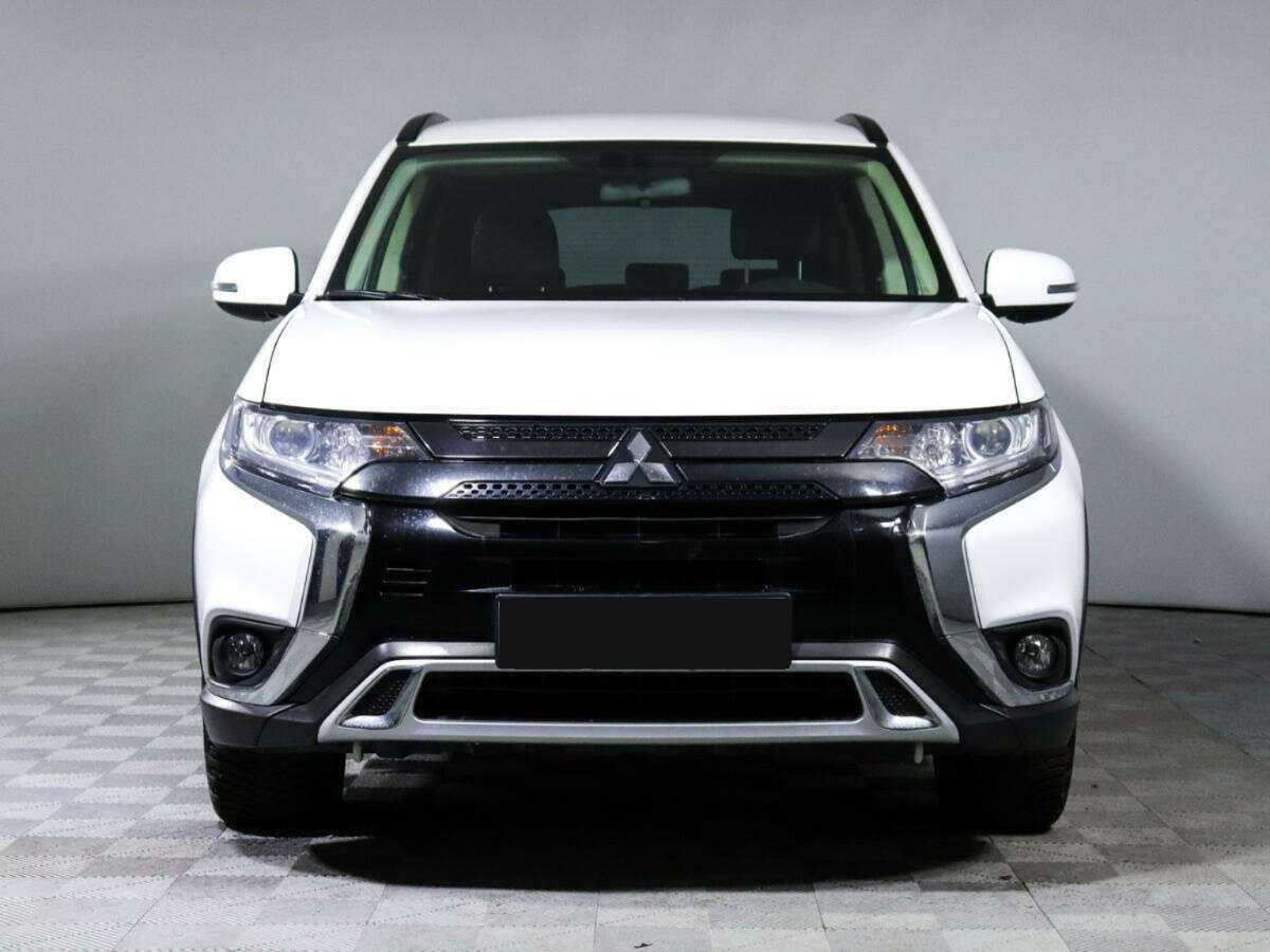Mitsubishi Outlander, 2022 - 34 123 км. | Фото №2