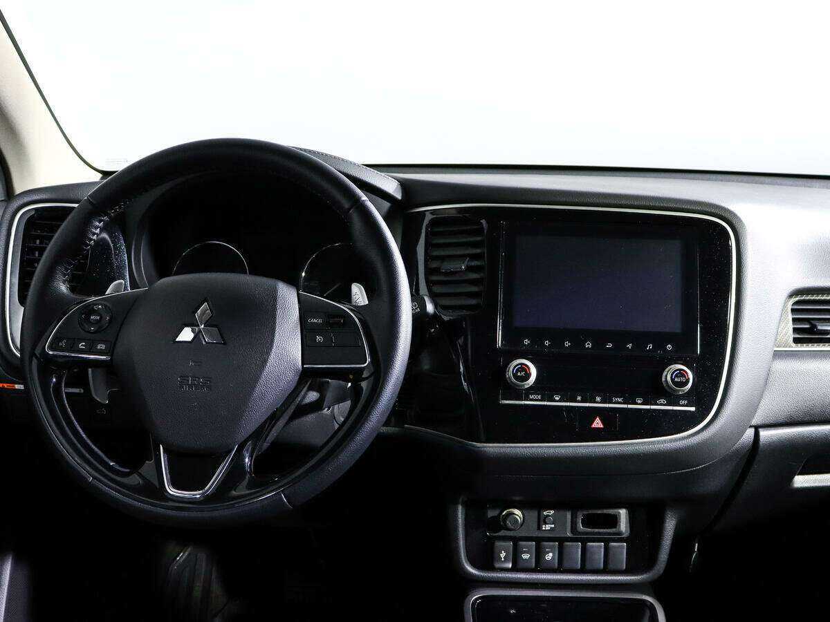 Mitsubishi Outlander, 2022 Фото №12