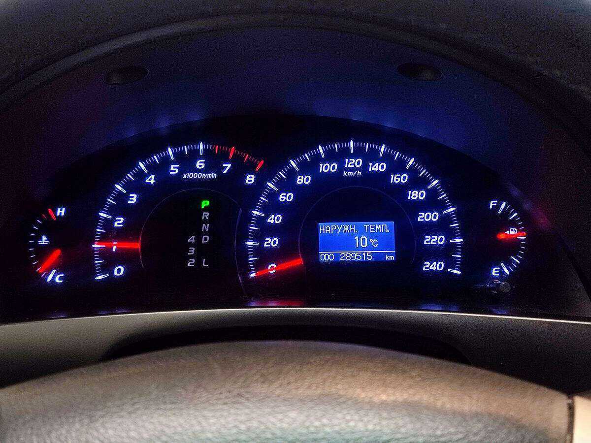 Toyota Camry, 2010 Фото №18