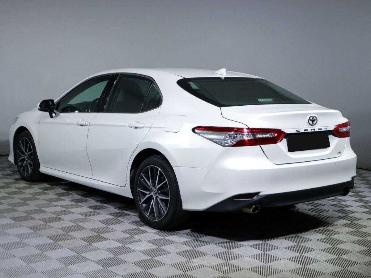 Toyota Camry, 2021 Фото №6