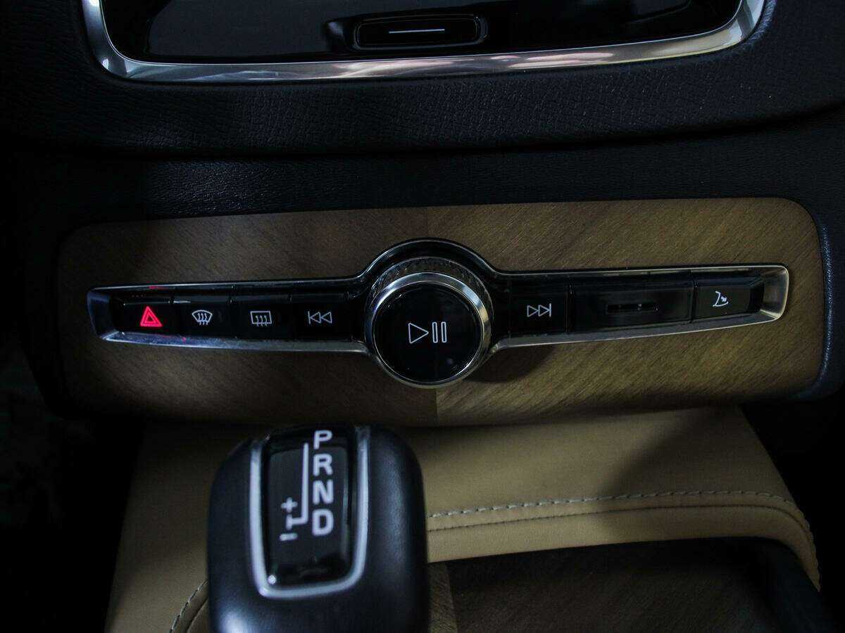 Volvo XC90, 2015 Фото №17