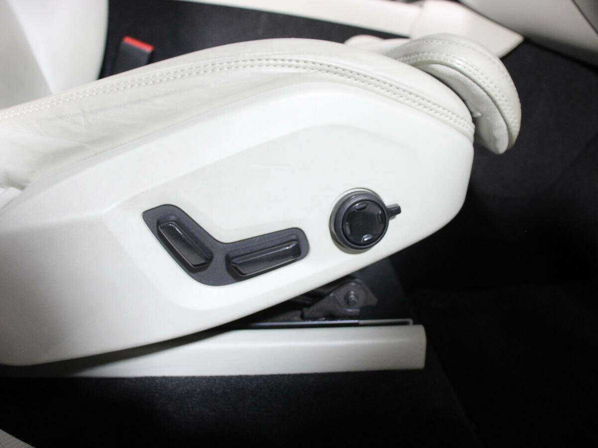 Volvo XC90, 2015 Фото №11