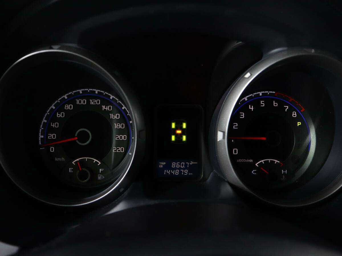 Mitsubishi Pajero, 2011 Фото №10