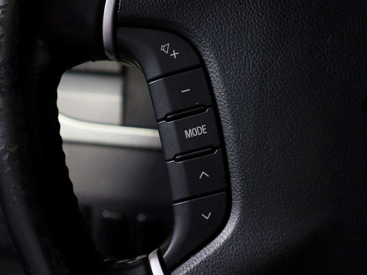 Mitsubishi Pajero, 2011 Фото №17