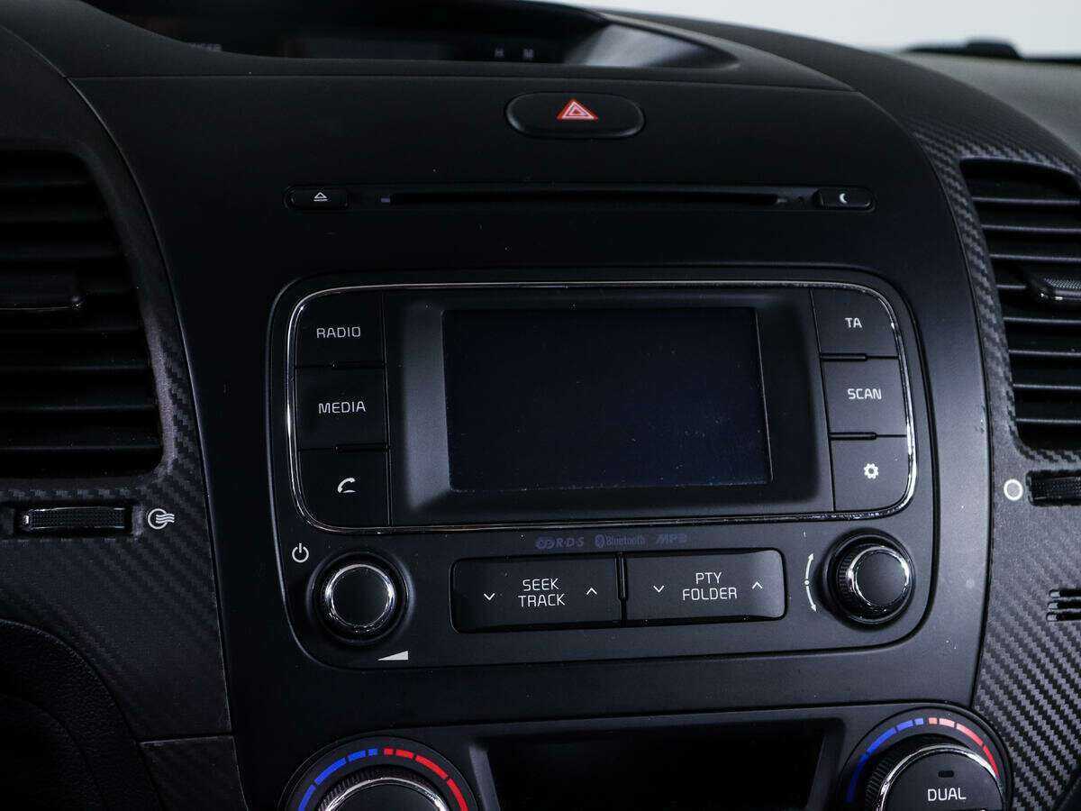 Kia Cerato Koup, 2013 Фото №21