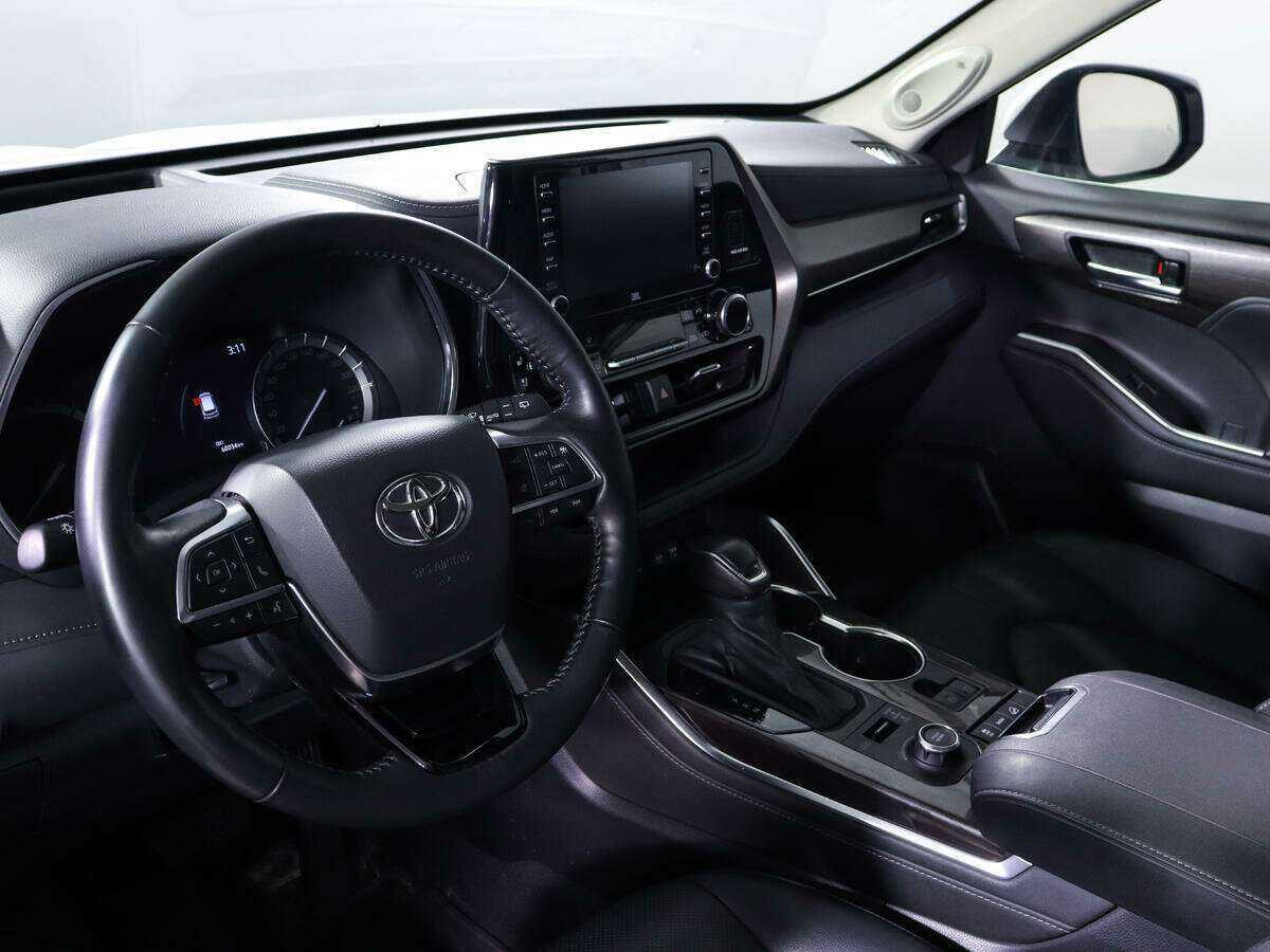 Toyota Highlander, 2021 Фото №11