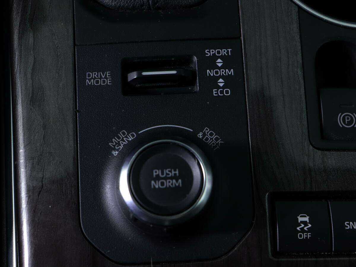 Toyota Highlander, 2021 Фото №22