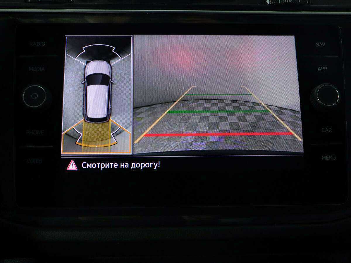 Volkswagen Tiguan, 2021 Фото №13