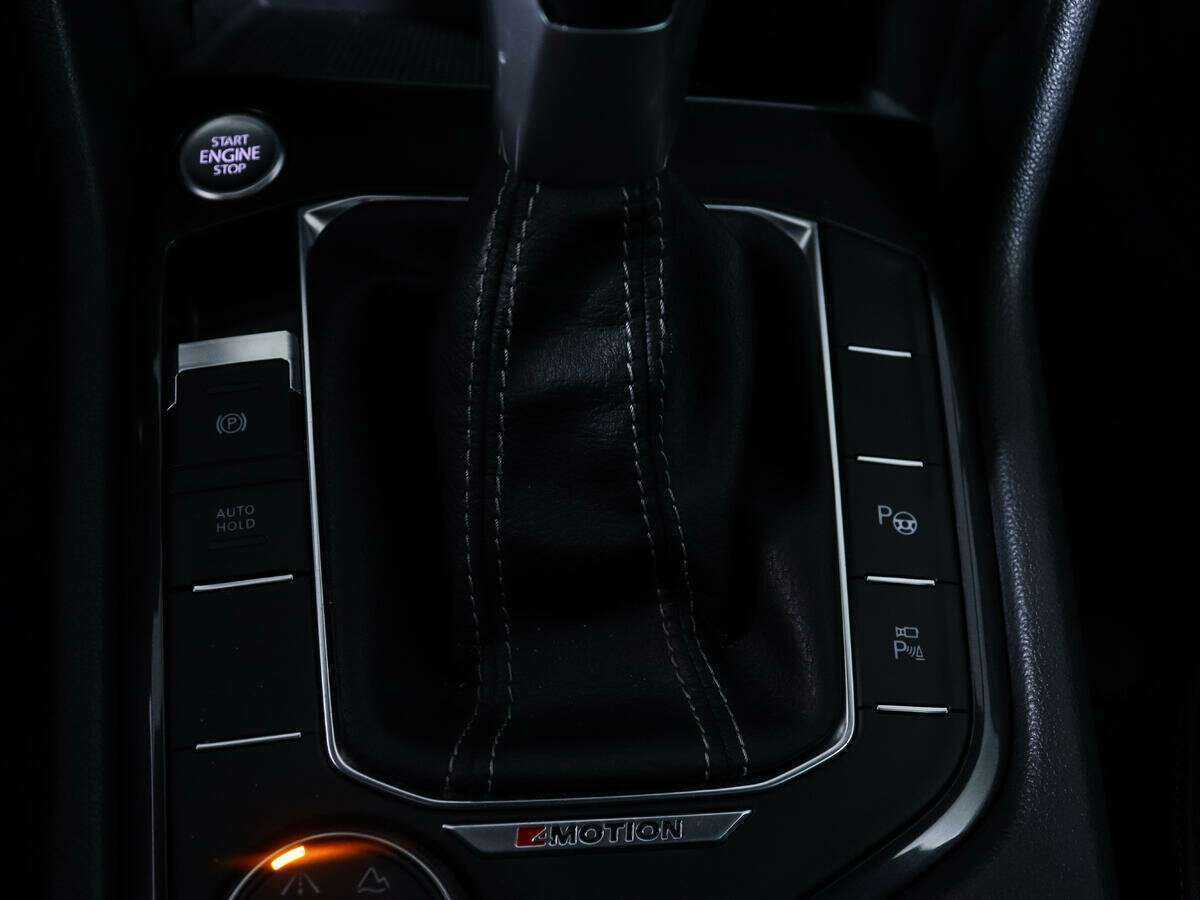 Volkswagen Tiguan, 2021 Фото №20