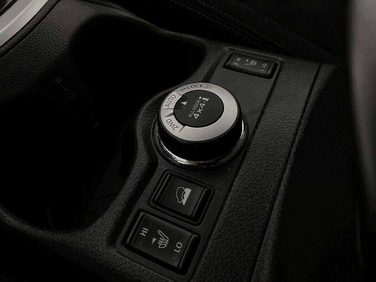 Nissan X-Trail, 2015 Фото №12