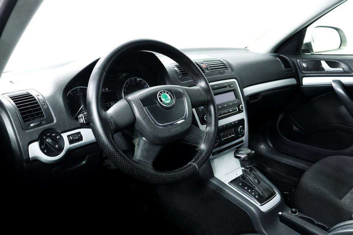 Skoda Octavia, 2011 Фото №13