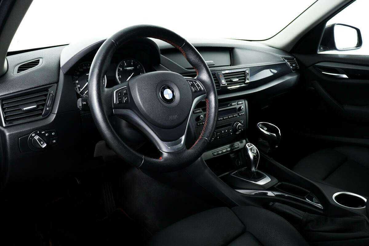 BMW X1 20i, 2013 Фото №13