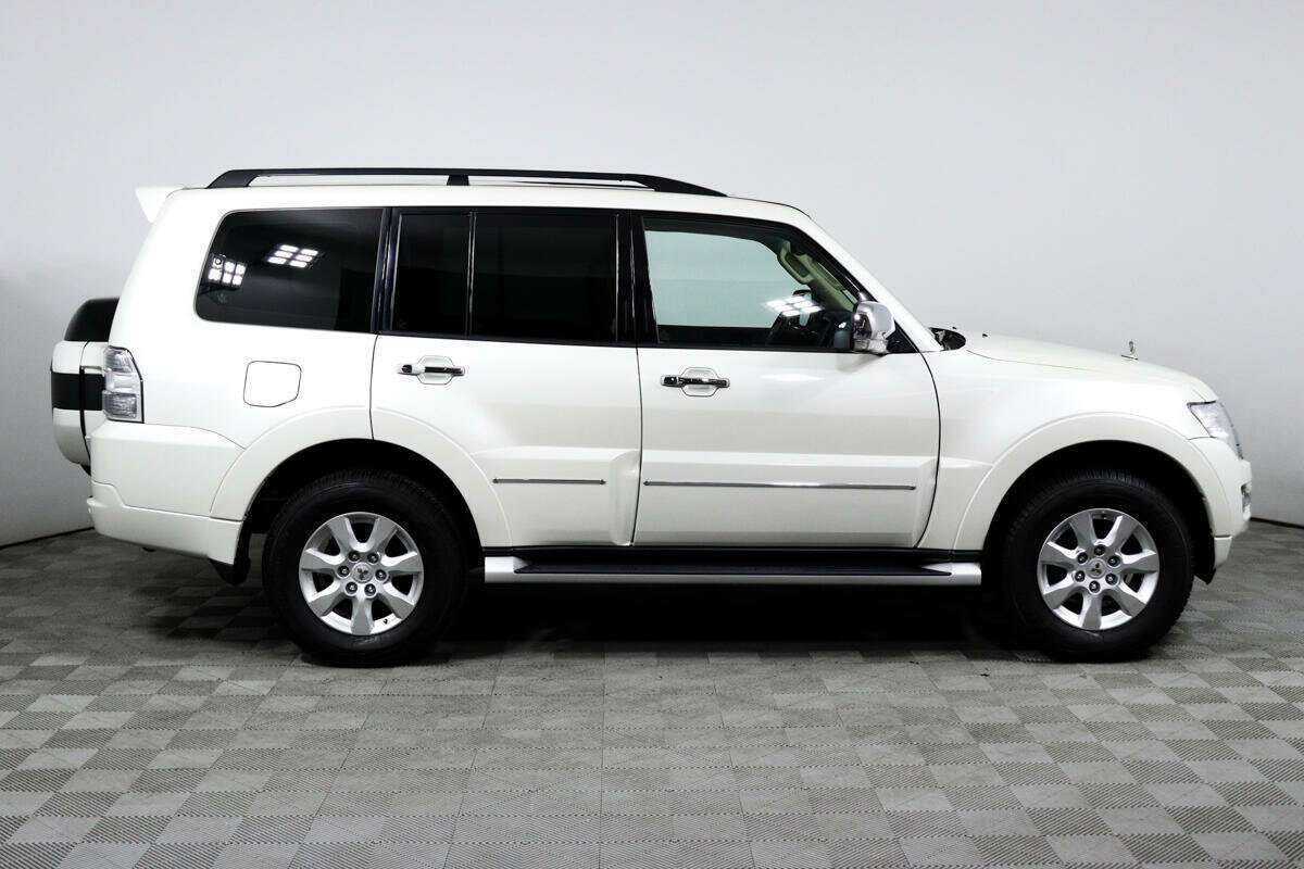 Mitsubishi Pajero, 2021 - 11 782 км. | Фото №4