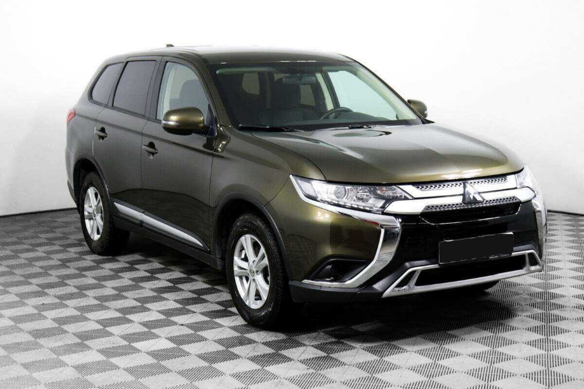 Mitsubishi Outlander, 2020 - 7 842 км. | Фото №3