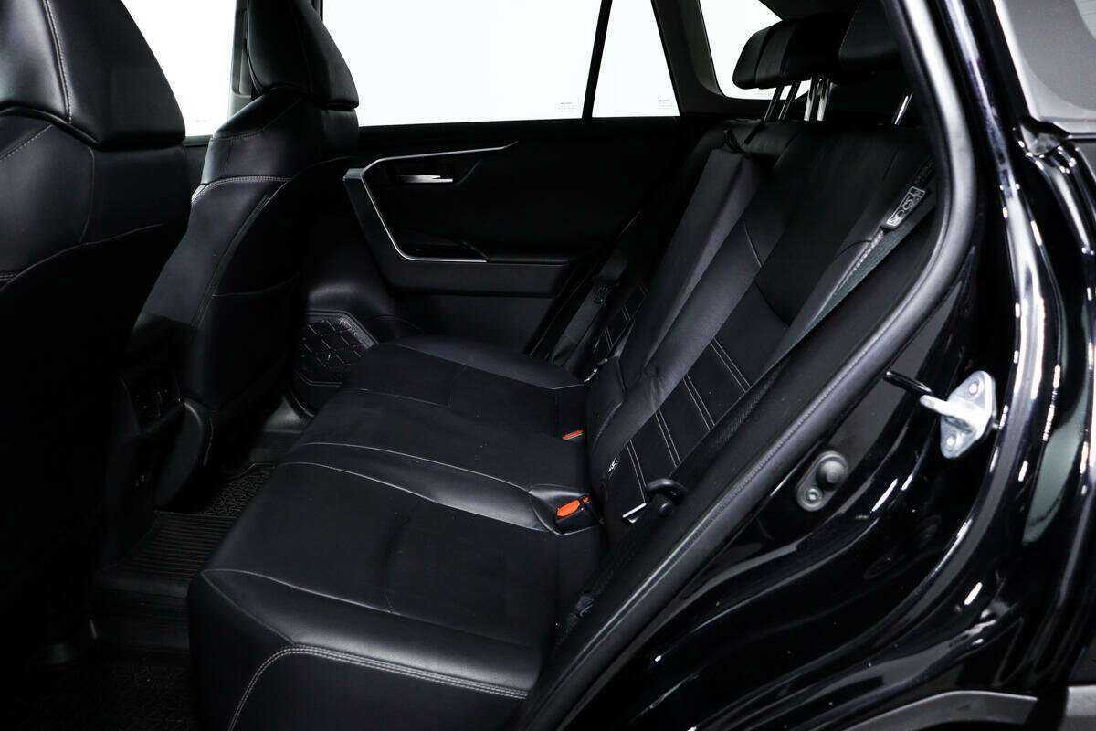 Toyota RAV4, 2019 Фото №12