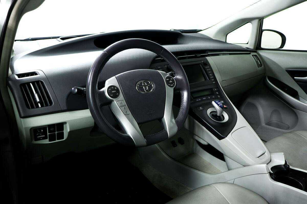 Toyota Prius Plug-in Hybrid, 2009 Фото №13