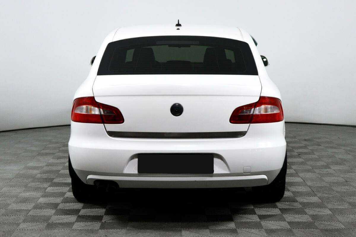 Skoda Superb DSG, 2011 - 266 398 км. | Фото №6