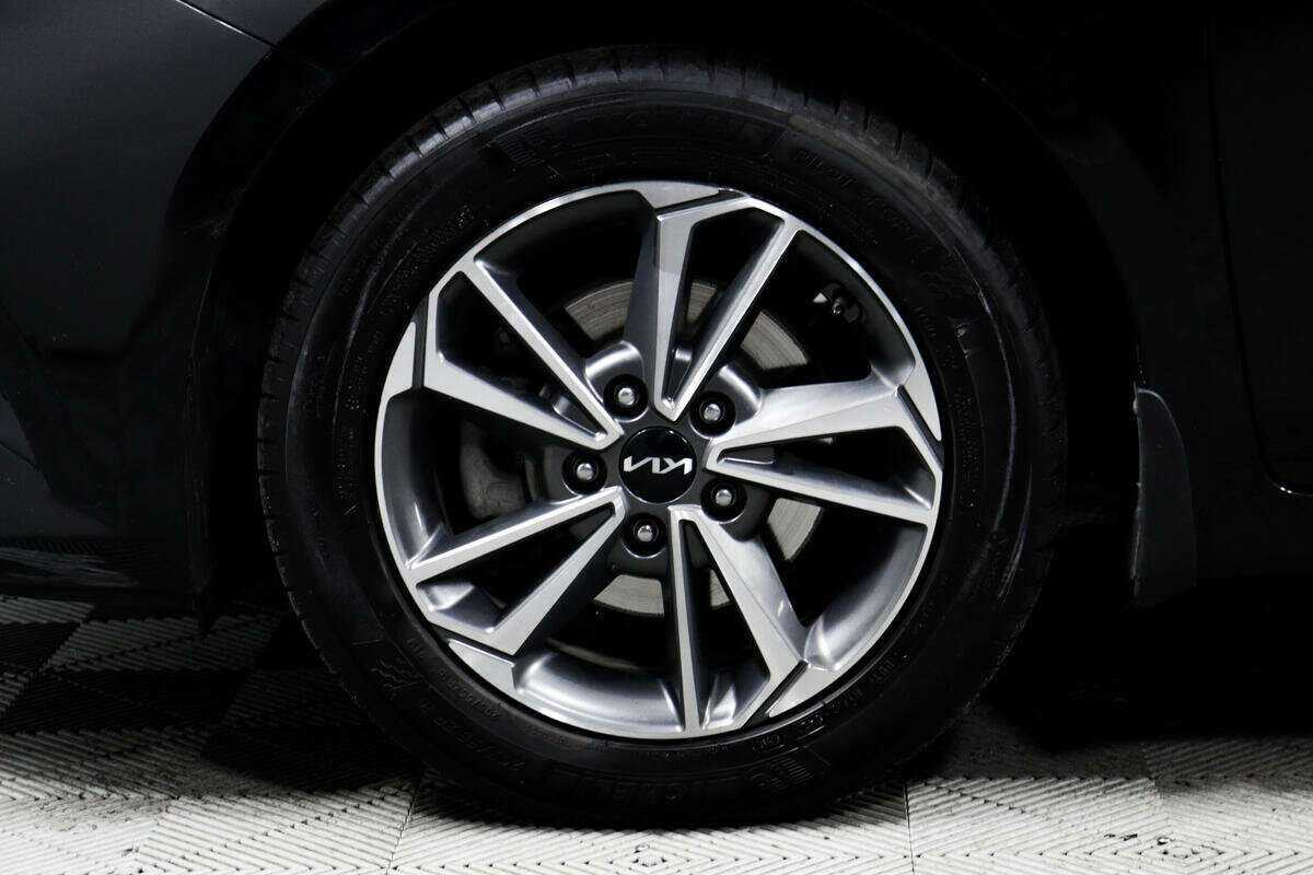 Kia Cerato, 2021 Фото №14