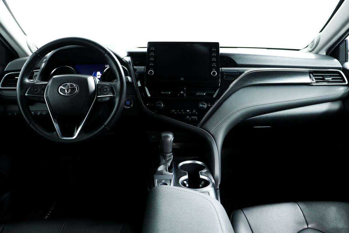 Toyota Camry, 2021 Фото №11
