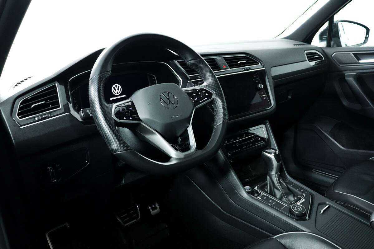 Volkswagen Tiguan, 2021 Фото №12