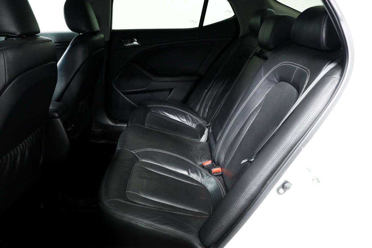 Kia Optima, 2011 Фото №12