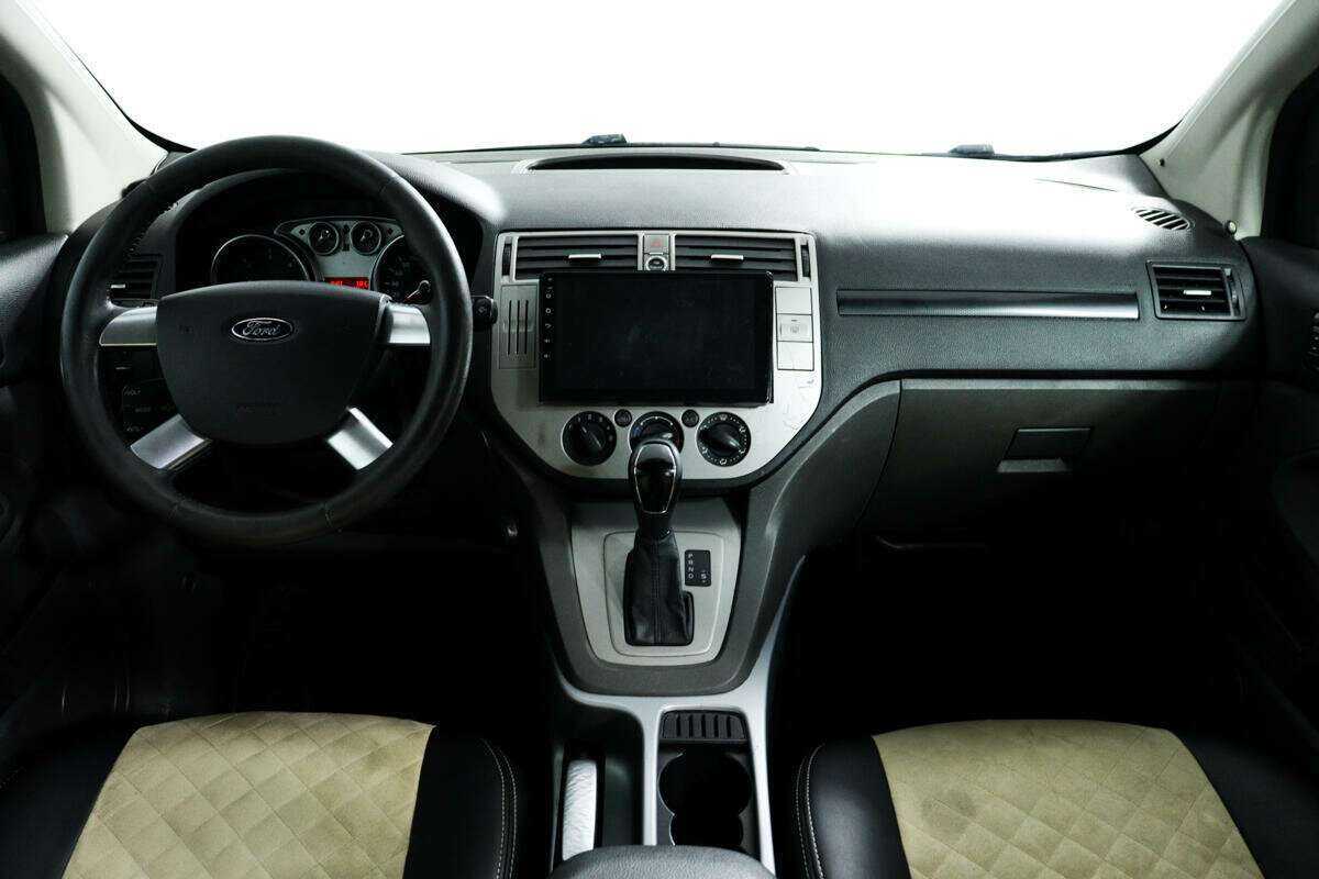 Ford Kuga, 2010 Фото №11