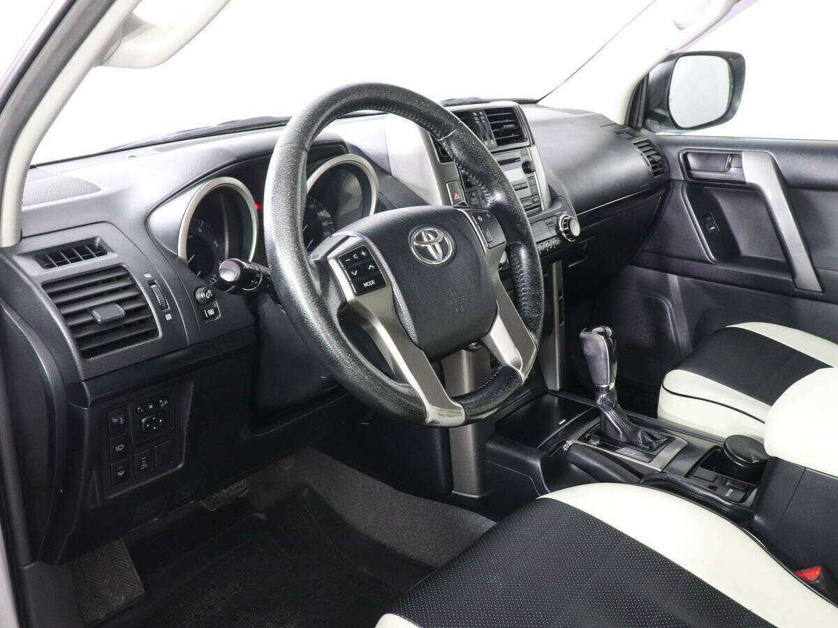 Toyota Land Cruiser Prado, 2013 - 221 140 км. | Фото №8