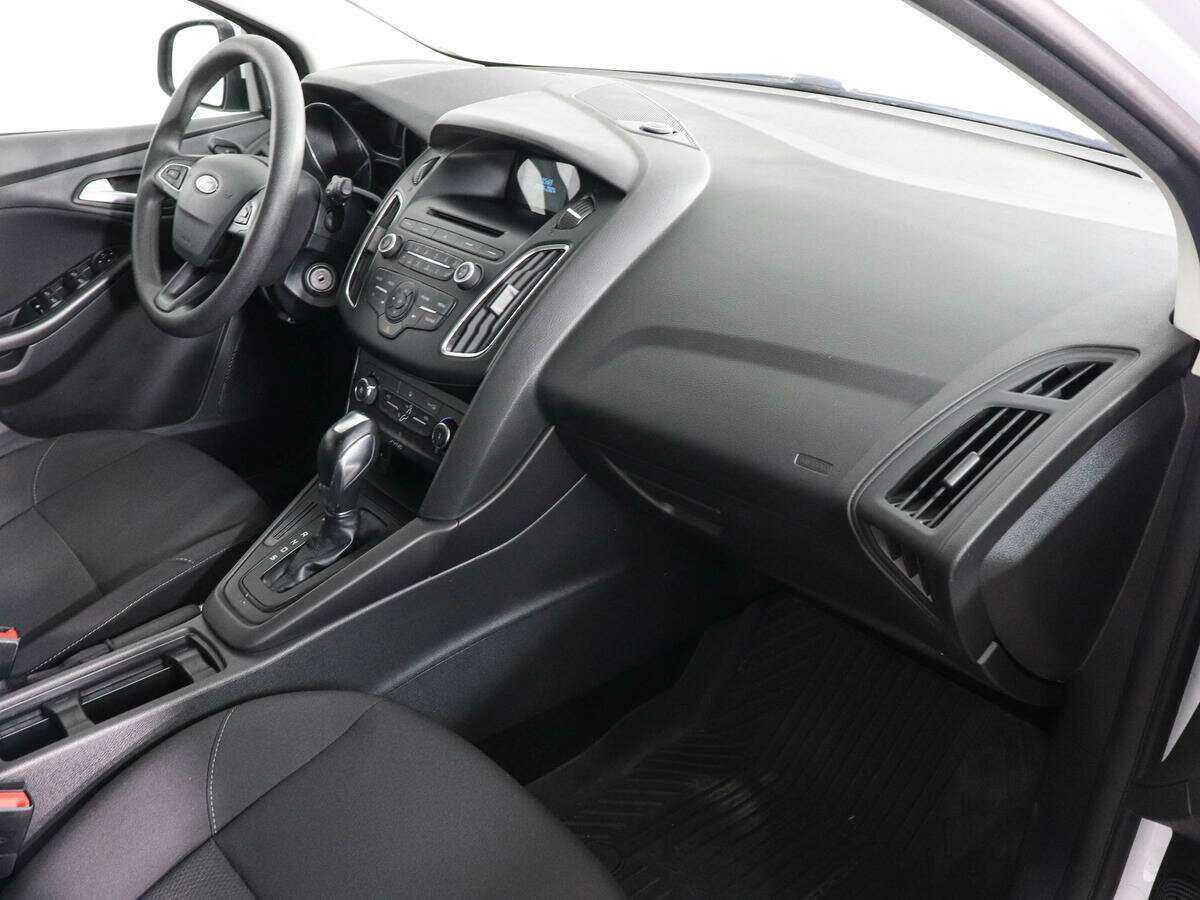 Ford Focus, 2018 Фото №9
