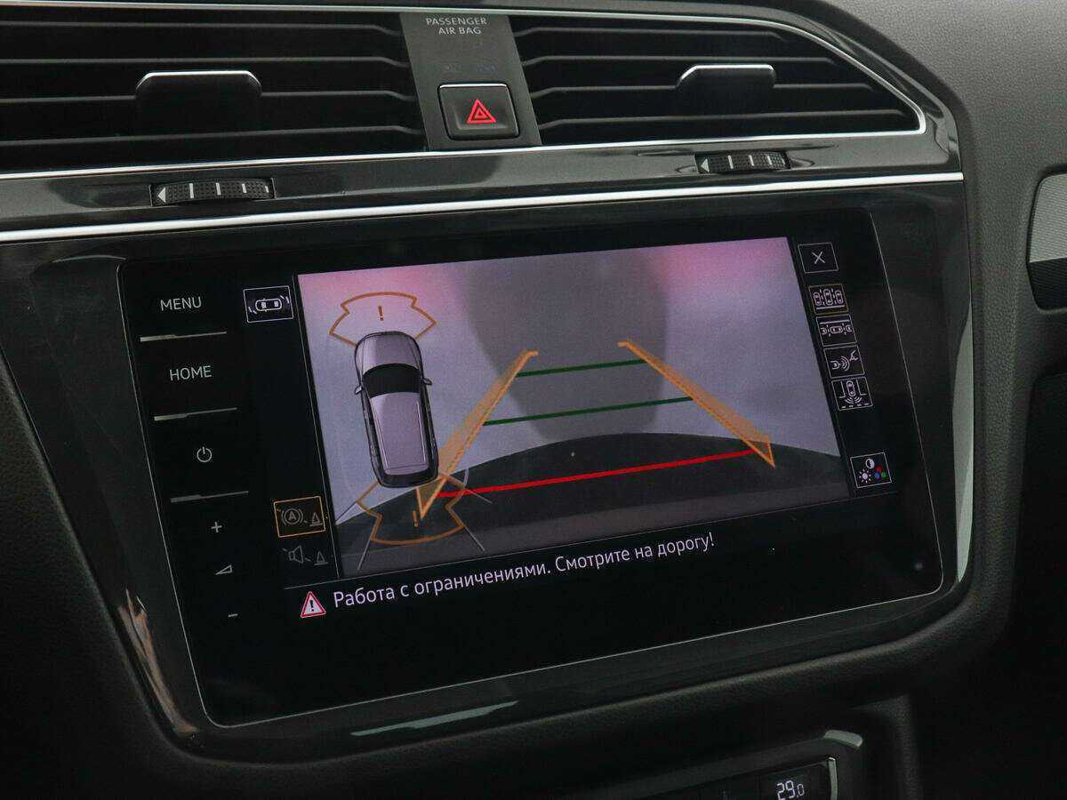 Volkswagen Tiguan, 2018 Фото №11