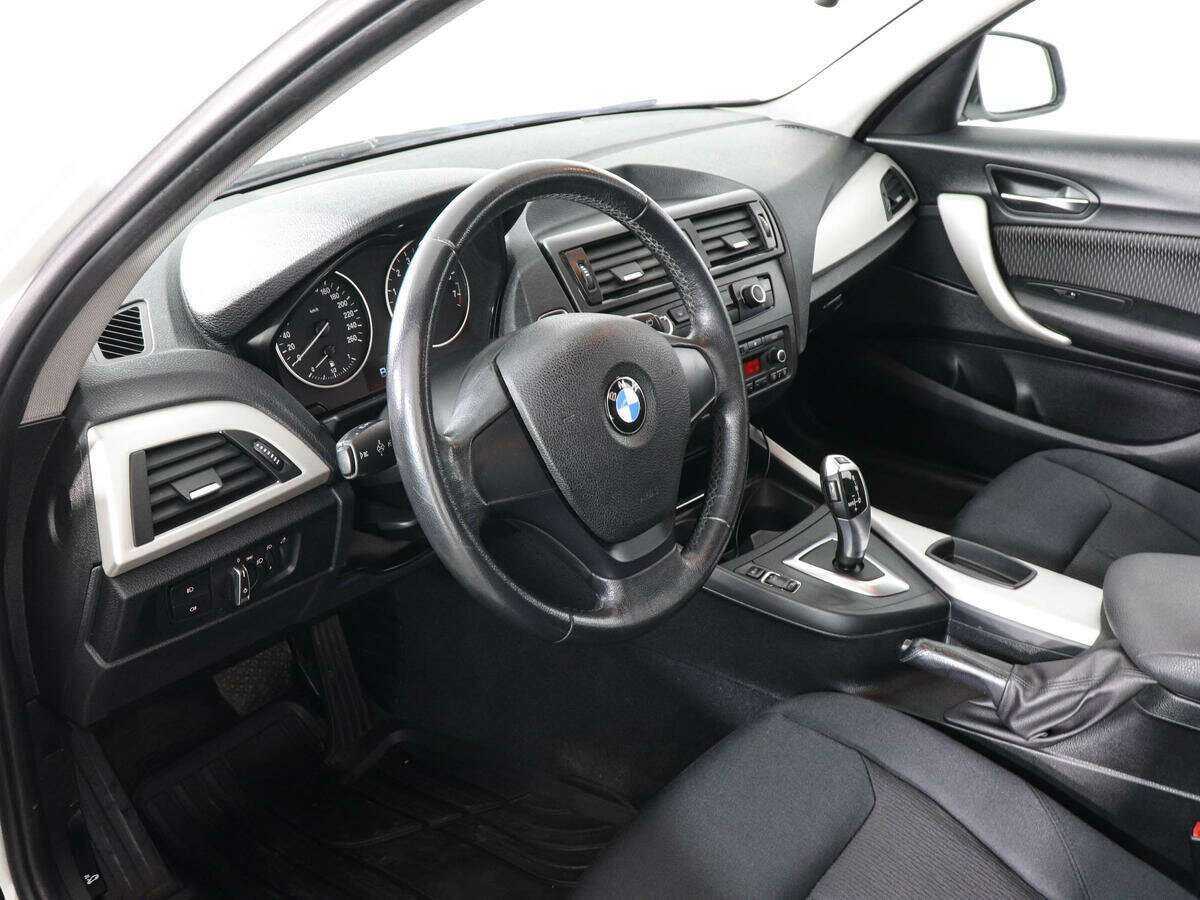 BMW 1 серии 116i, 2013 Фото №9