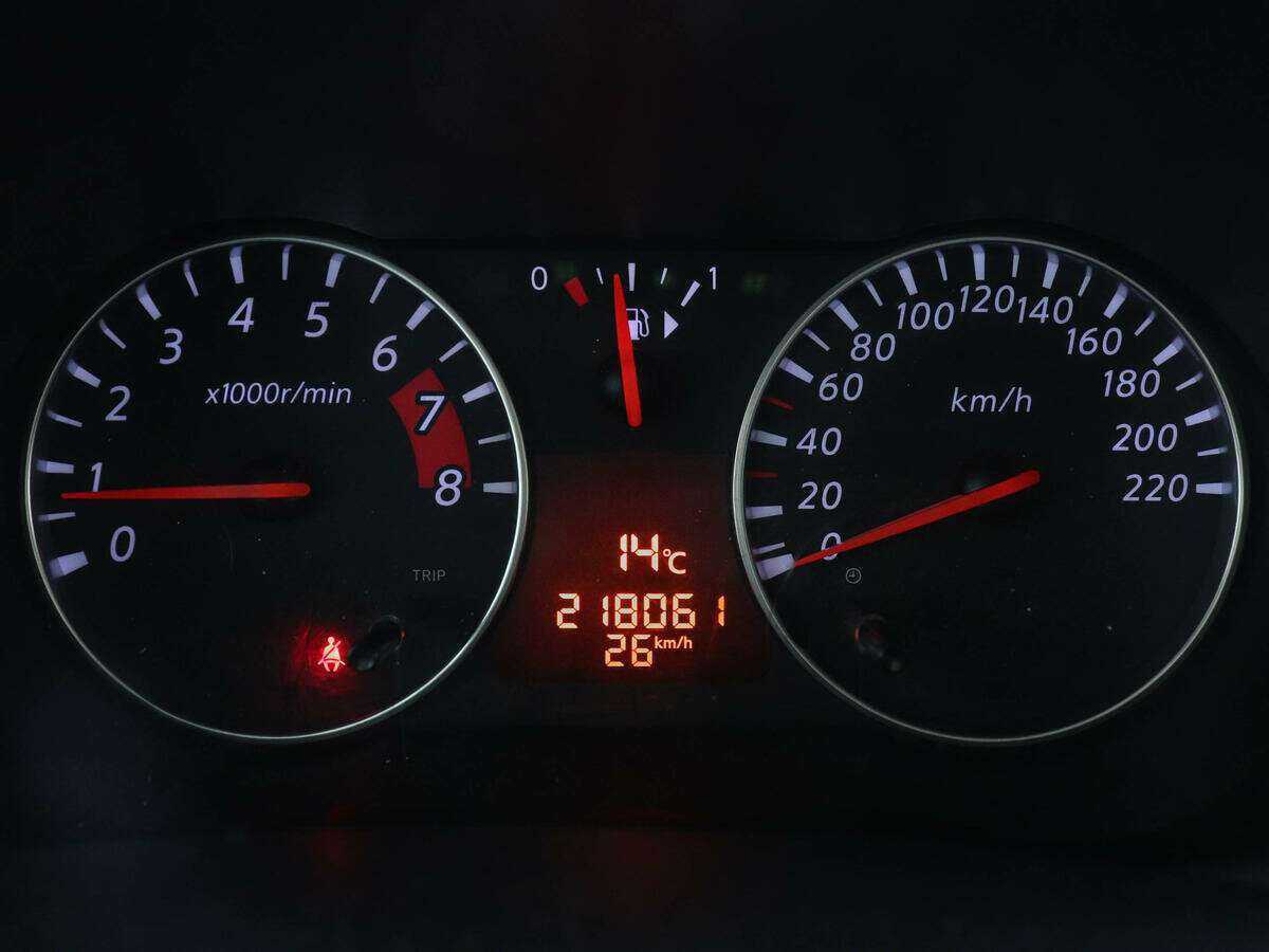 Nissan Note, 2011 Фото №9