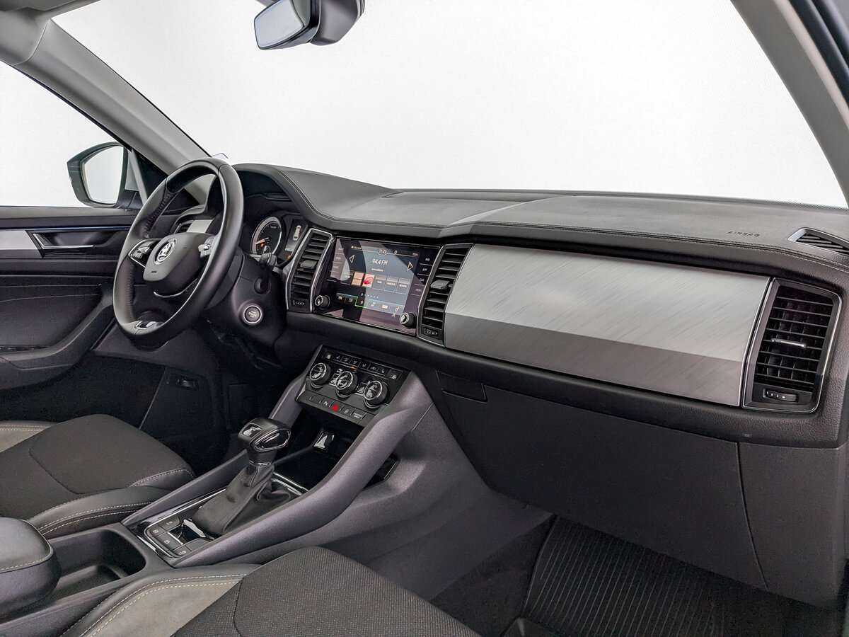 Skoda Kodiaq, 2022 Фото №11