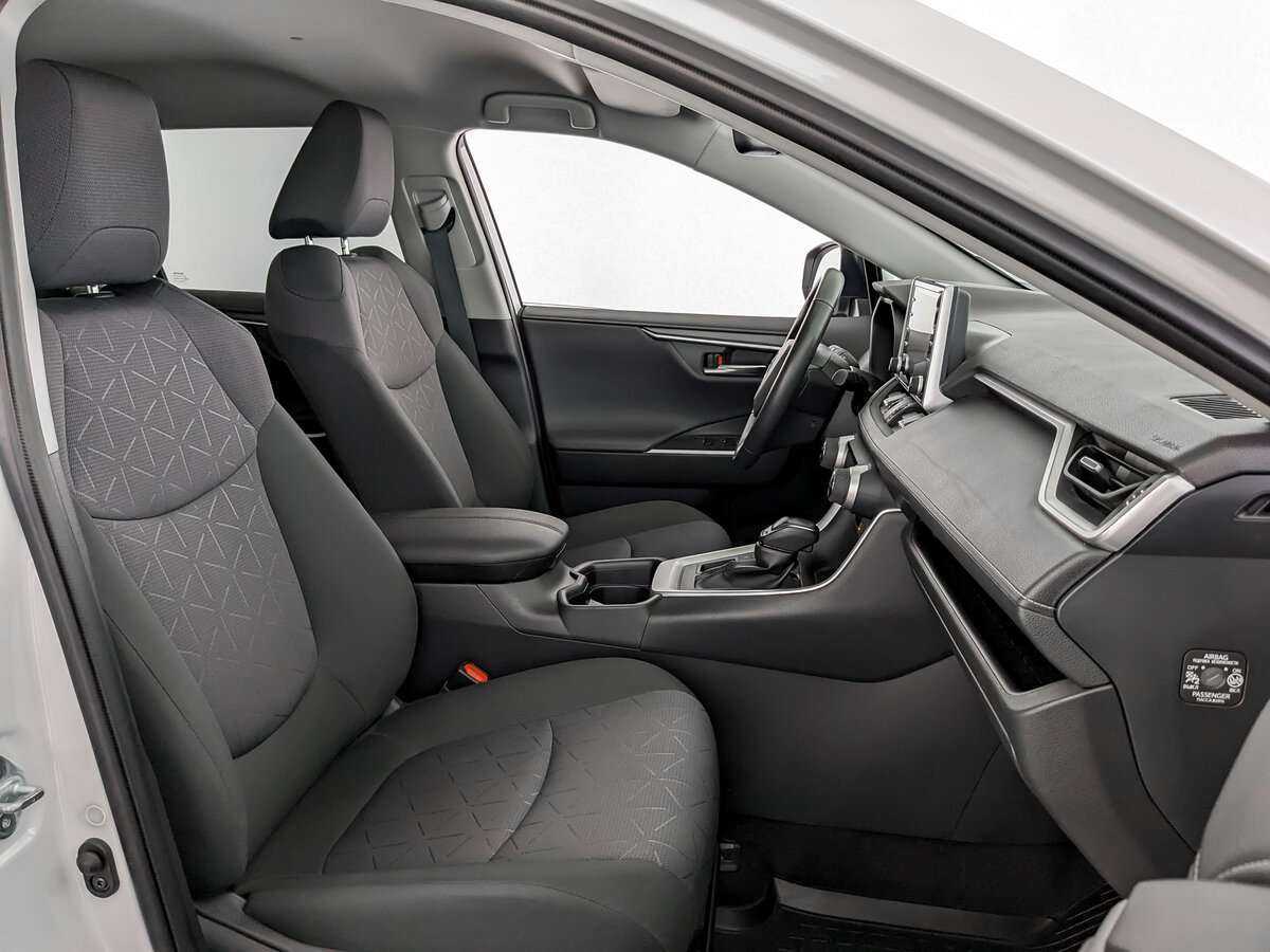 Toyota RAV4, 2020 Фото №19