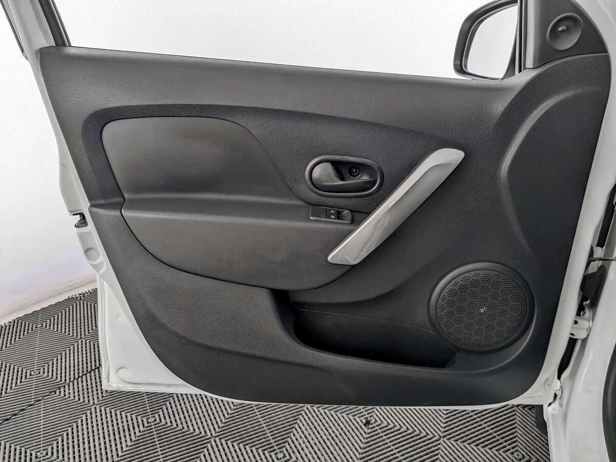 Renault Sandero, 2016 Фото №14