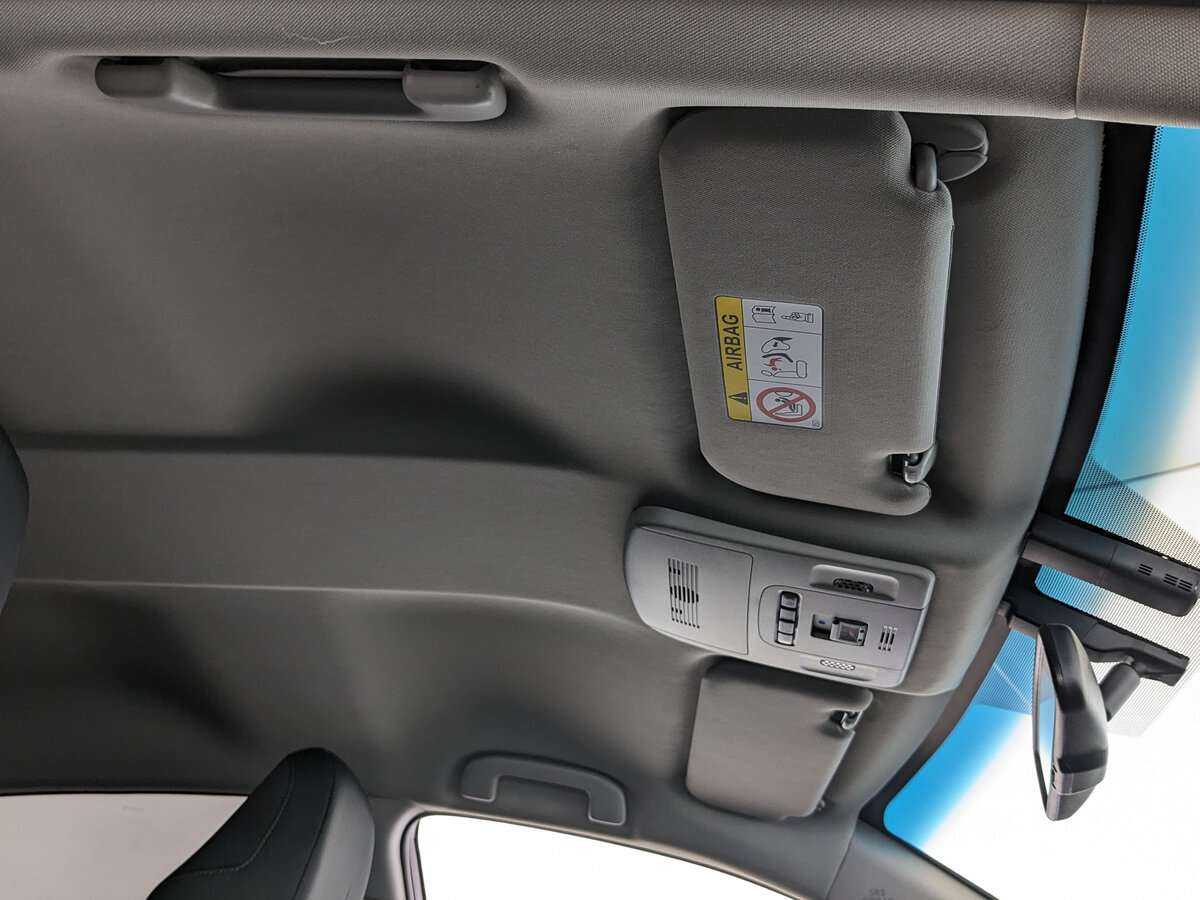 Toyota Camry, 2022 Фото №19