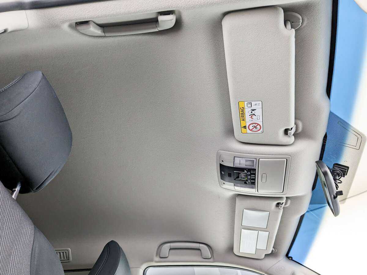 Toyota Land Cruiser Prado, 2019 Фото №19