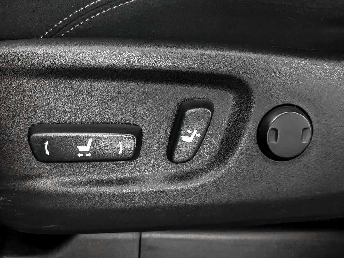 Toyota Land Cruiser Prado, 2018 Фото №17