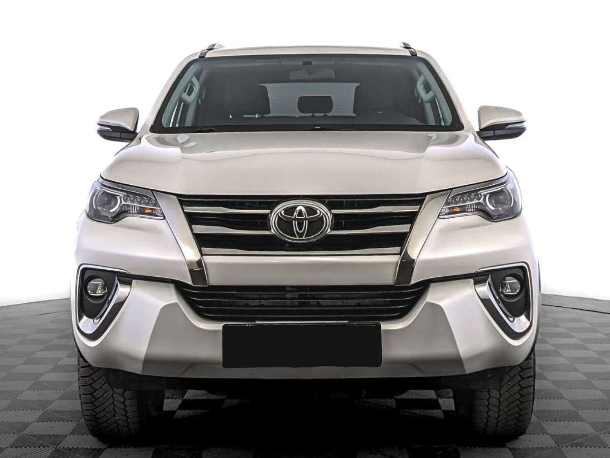 Toyota Fortuner, 2019 - 148 000 км. | Фото №2