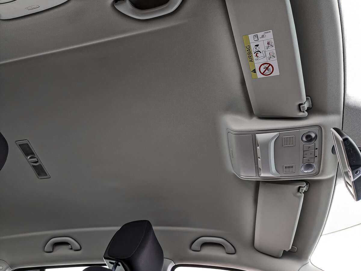 Volkswagen Tiguan, 2015 Фото №19